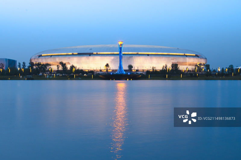 成都东安湖公园主体育馆图片素材
