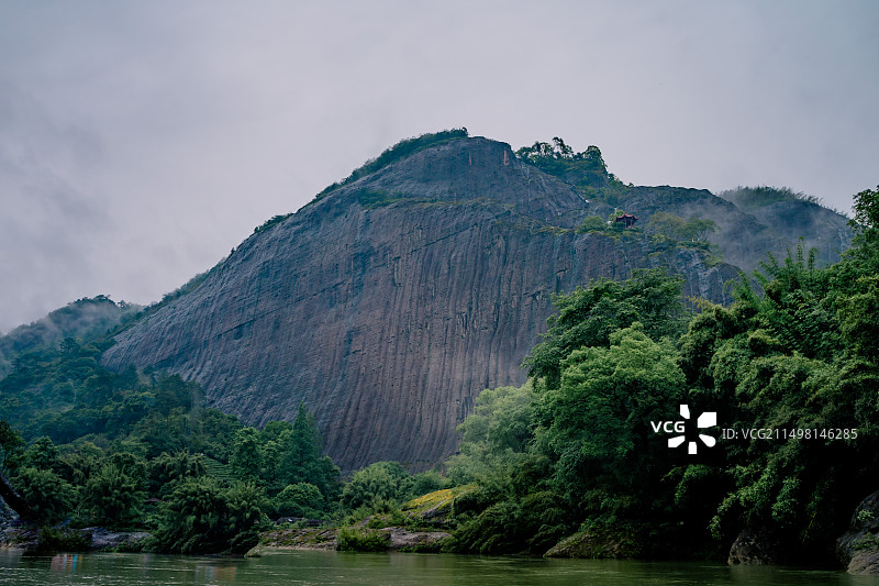 武夷山风景区 九曲溪 大红袍图片素材