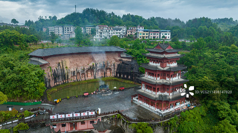 湖北来凤仙佛寺摩崖石刻图片素材
