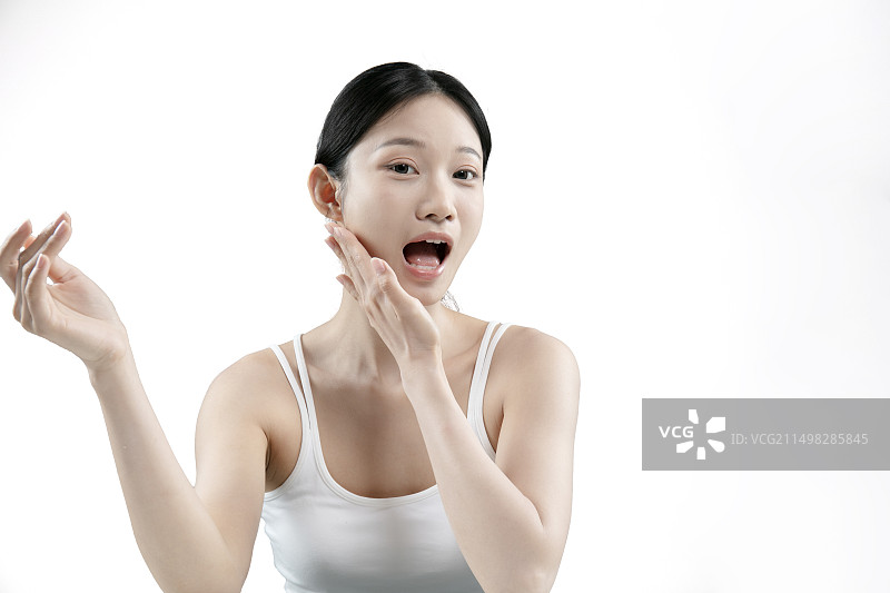 一位中国女性半身肖像图片素材