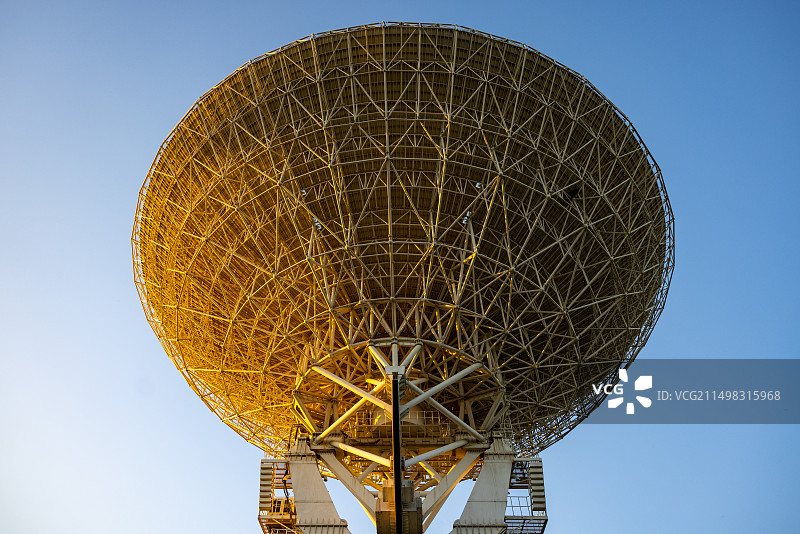 黄昏交界的红岸基地图片素材