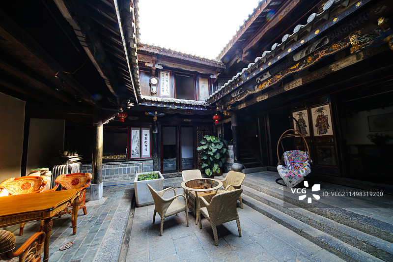 建水古城位于昆明南 220公里,古称步头或巴甸 ，南诏政权于唐元和年间在此筑惠历城,属通海都督。图片素材