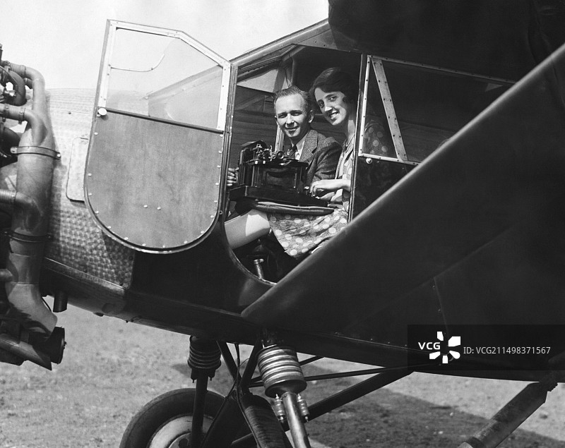 飞行员克拉伦斯·钱伯林图片素材