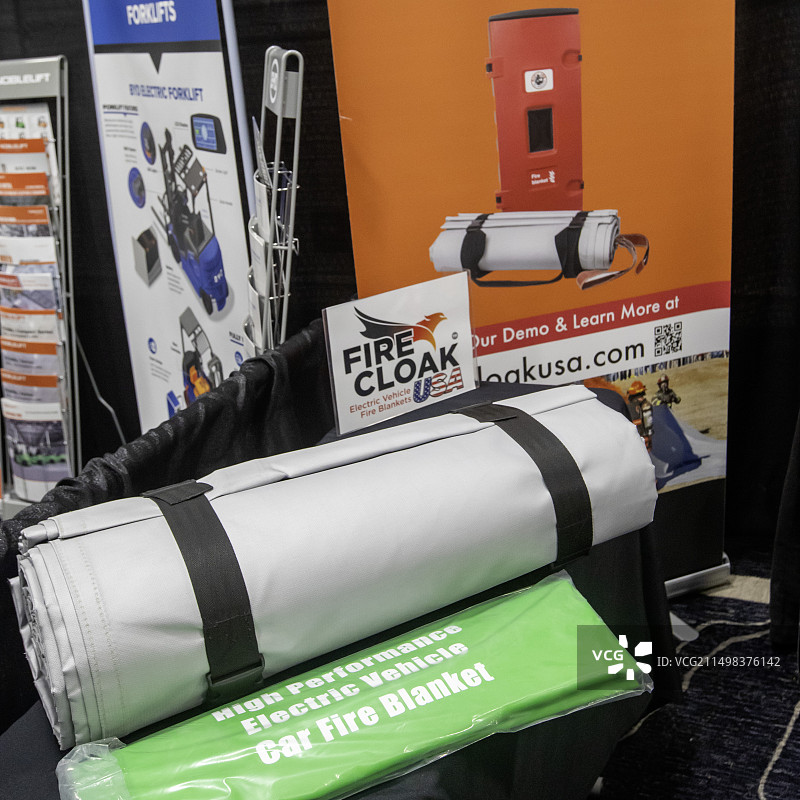 锂离子电池防火罩图片素材