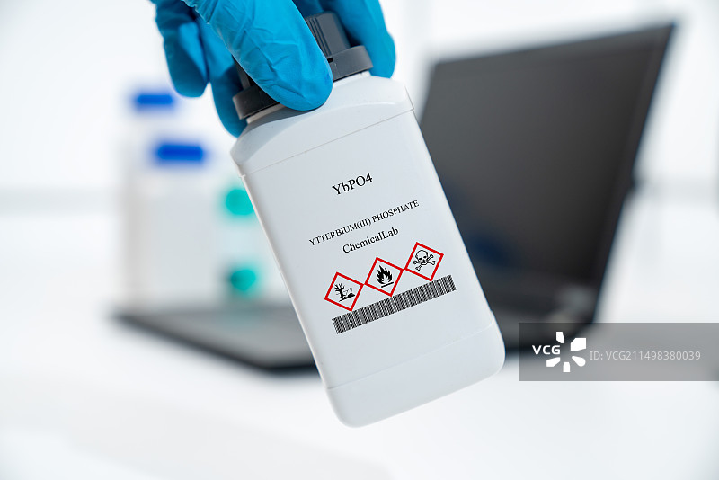 磷酸镱(III)容器图片素材