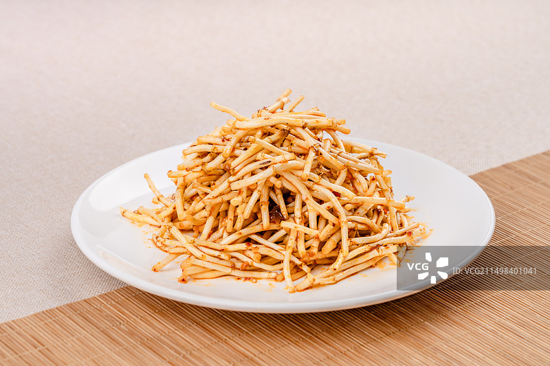 凉拌折耳根，鱼腥草图片素材