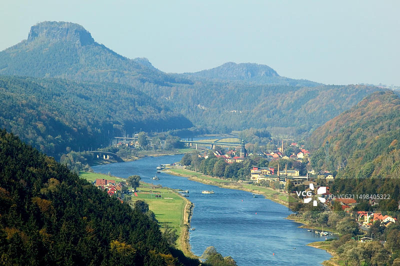 巴德尚道附近易北河谷图片素材