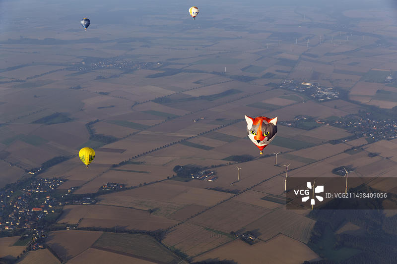 德国瓦尔施泰因国际热气球节上的热气球图片素材