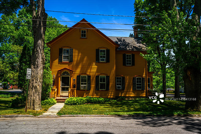 纽约州新帕尔茨市的历史悠久的胡格诺特街图片素材