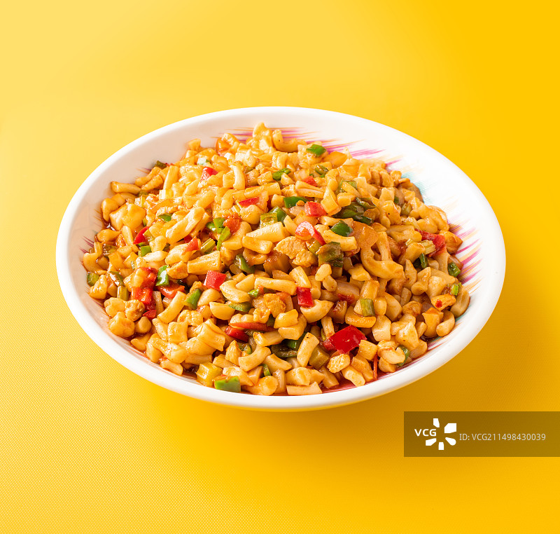 新疆丁丁炒面图片素材