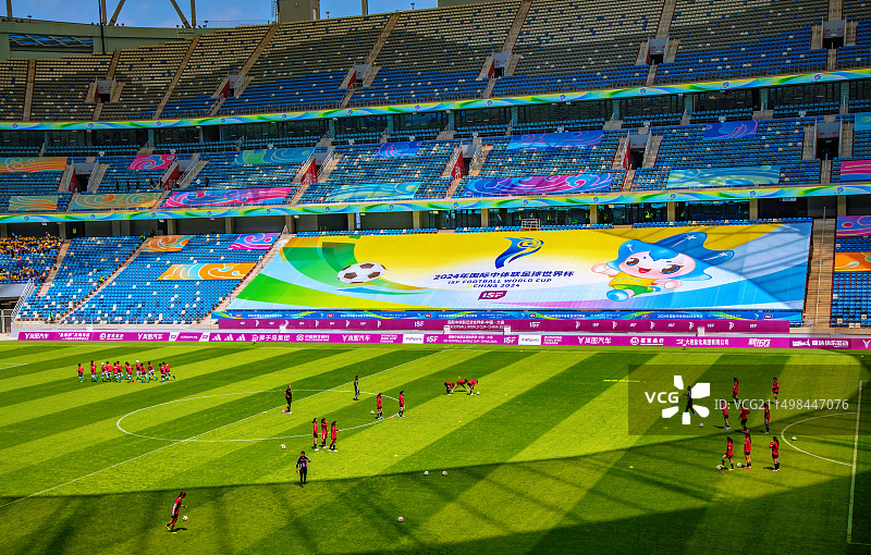 大连梭鱼湾专业足球场国际中体联世界杯图片素材