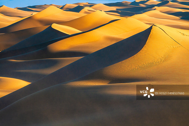 丹巴吉林沙漠图片素材