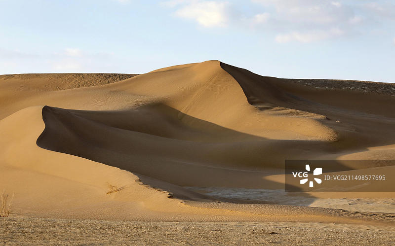 伊朗梅斯尔沙漠（卡维尔盐漠中部，2019年3月12日）图片素材