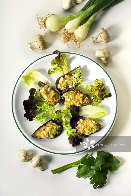 油醋汁蔬菜贻贝图片素材