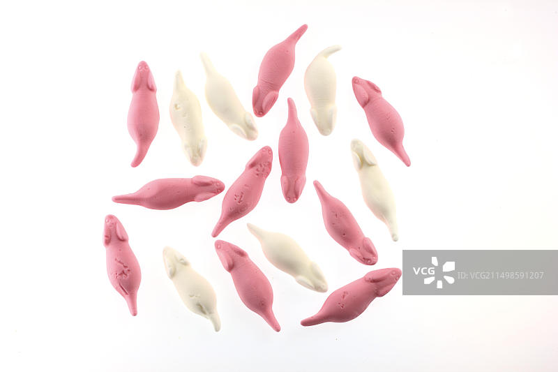 粉白色棉花糖小老鼠图片素材