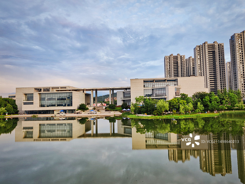 境界之城（金华市武义县市民广场的风光）图片素材