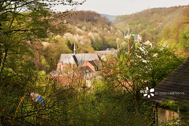 伊瑟隆：今年四月异常温暖的天气图片素材