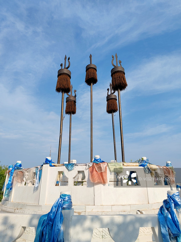 内蒙古成吉思汗庙里的镇远神矛苏德勒祭坛图片素材