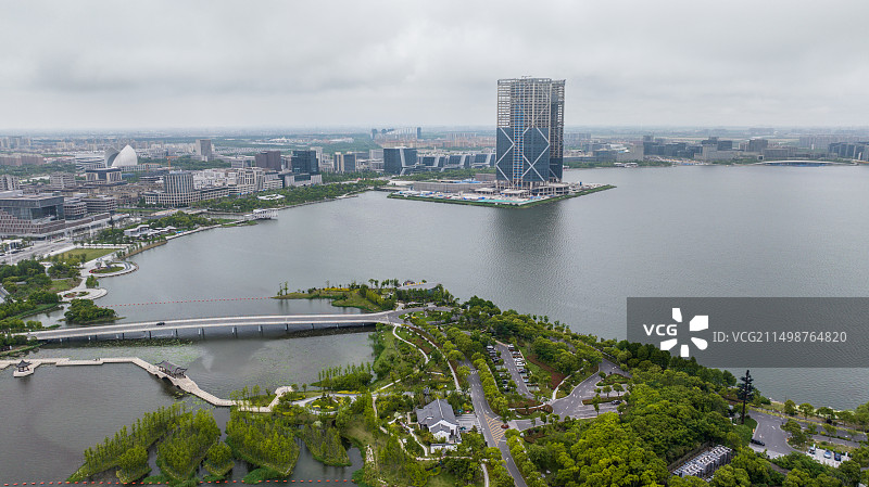 上海滴水湖风光图片素材