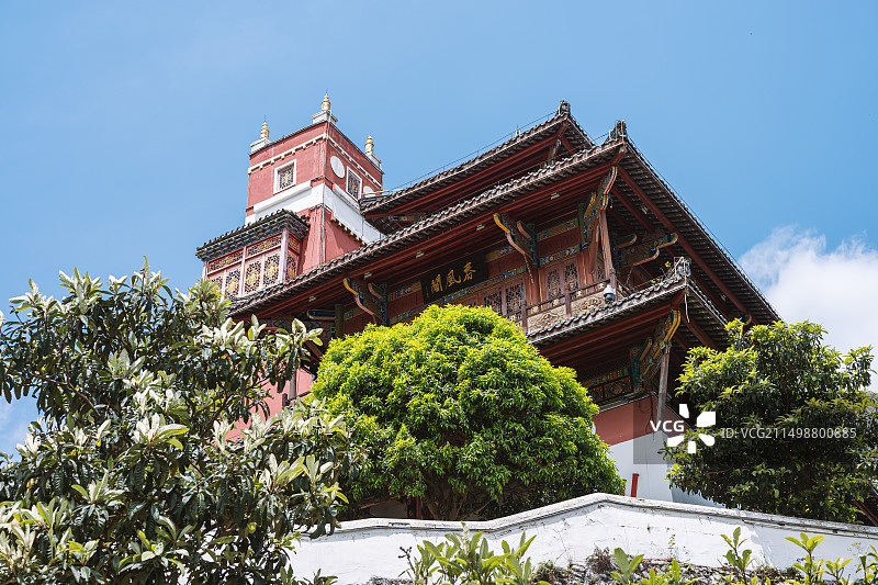 四川阿坝水磨古镇标志性建筑春风阁图片素材