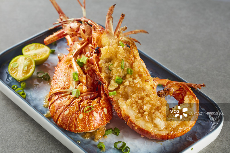 蒜蓉烤小青龙图片素材