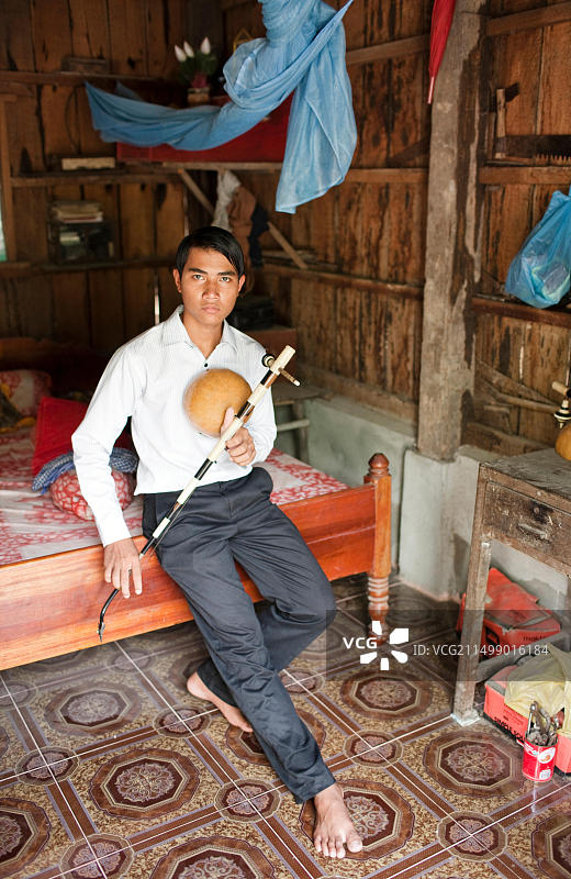 有上千年历史的古老乐器Kse Diev图片素材