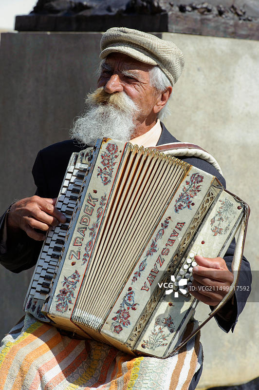 在波兰华沙老城集市的音乐家（联合国教科文组织遗产地）图片素材