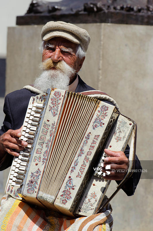 在波兰华沙老城集市的音乐家（联合国教科文组织遗产地）图片素材