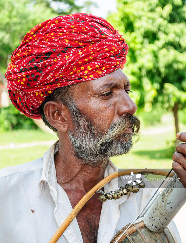 拉贾斯坦邦焦特布尔的拉万哈塔琴师图片素材