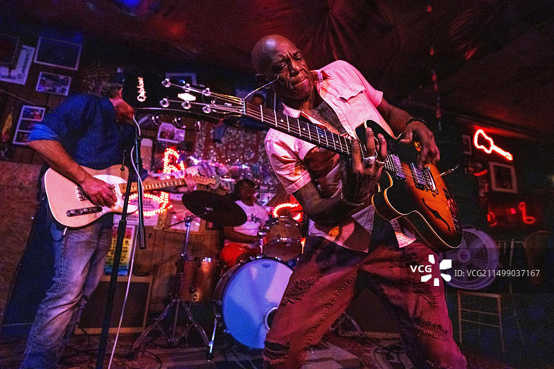 美国密西西比州克拉克斯dale蓝调音乐家图片素材