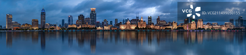 上海外滩夜景全景图片素材