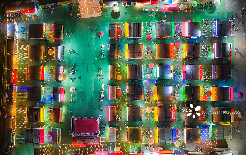 五颜六色的小摊贩图片素材