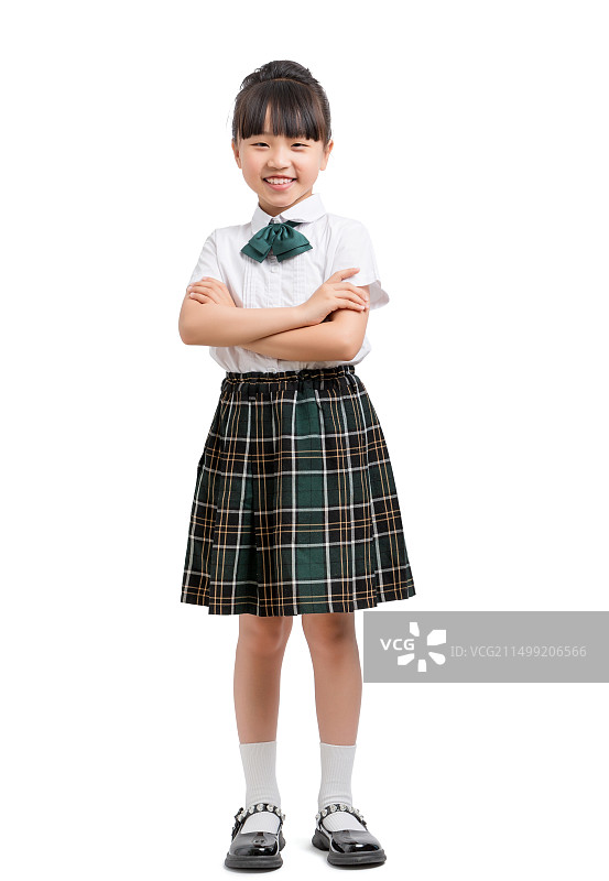 穿校服的亚洲小学生白底全身肖像图片素材
