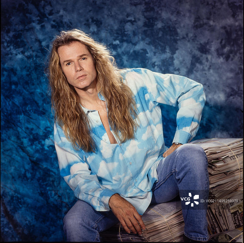 荷兰恩斯赫德:吉他手兼作曲家Adrian Vandenberg曾在1987年至1999年间担任 Whitesnake乐队成员。图片素材