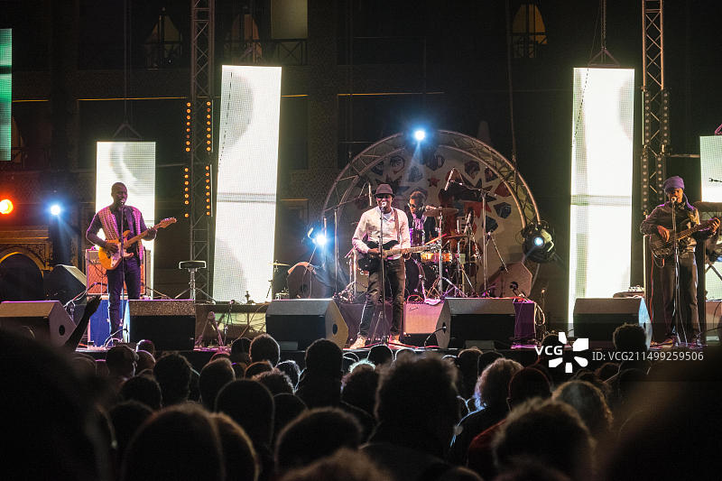 摩洛哥索维拉格纳瓦音乐节上的音乐家图片素材