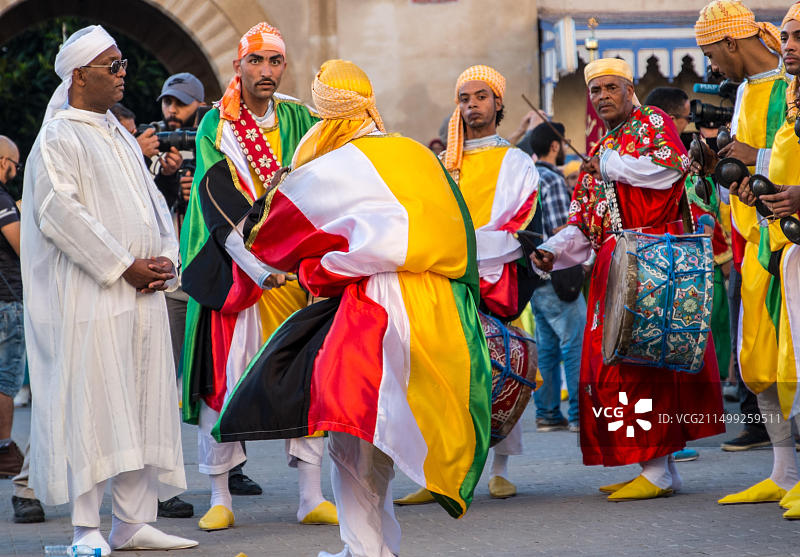 摩洛哥索维拉格纳瓦音乐节上的音乐家图片素材