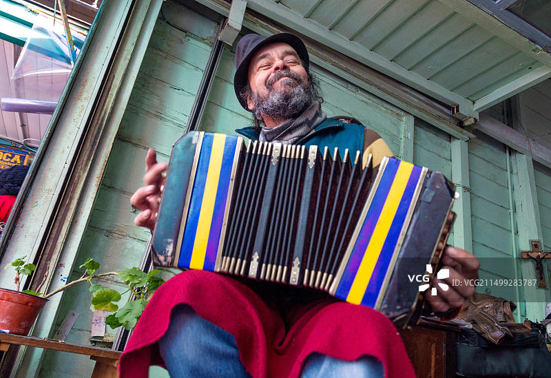 阿根廷卡米尼托班多钮琴演奏者图片素材