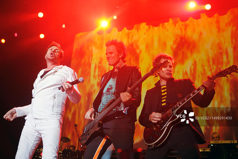 英国流行乐队Duran Duran在西班牙巴塞罗那声纳音乐节上现场表演图片素材