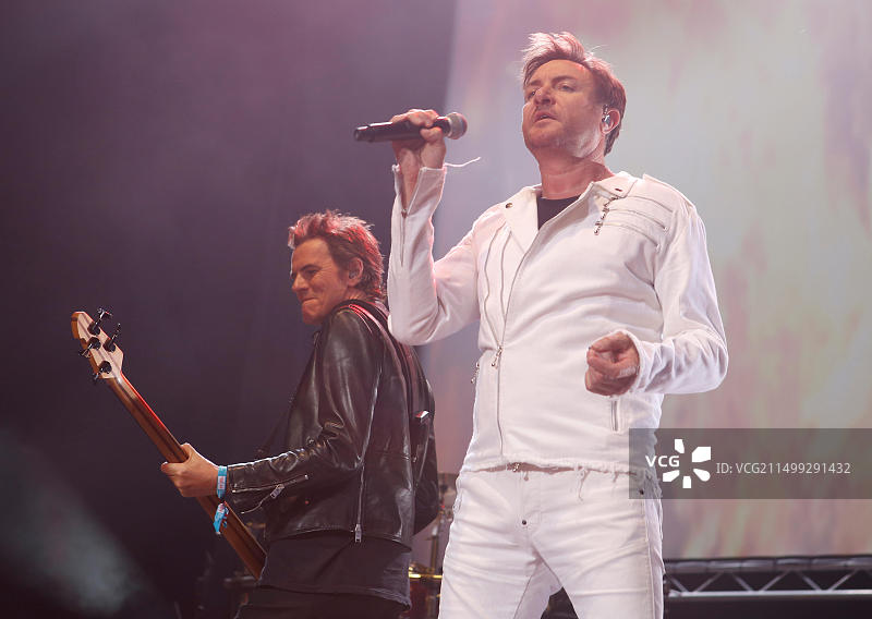 英国流行乐队Duran Duran在西班牙巴塞罗那声纳音乐节上现场表演图片素材