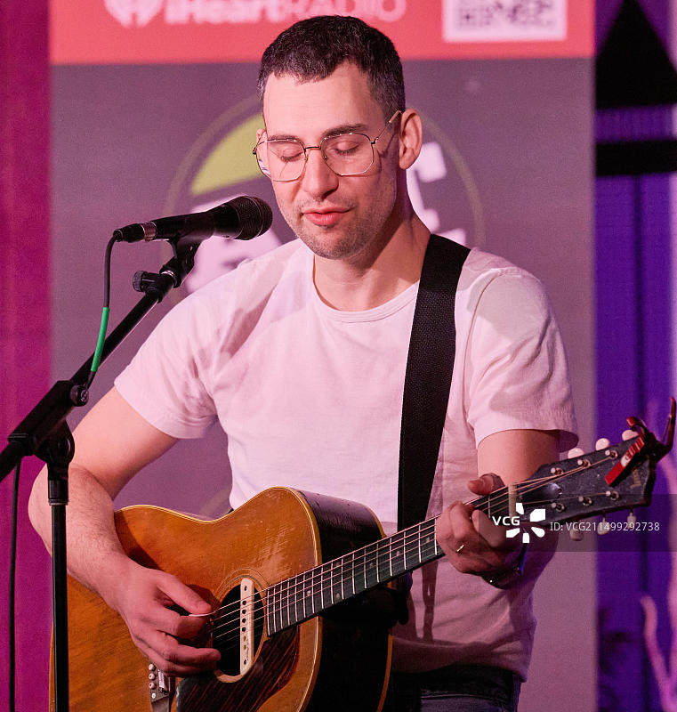 美国宾夕法尼亚州费城，2024年3月4日：杰克·安东诺夫在REC Philly演出图片素材