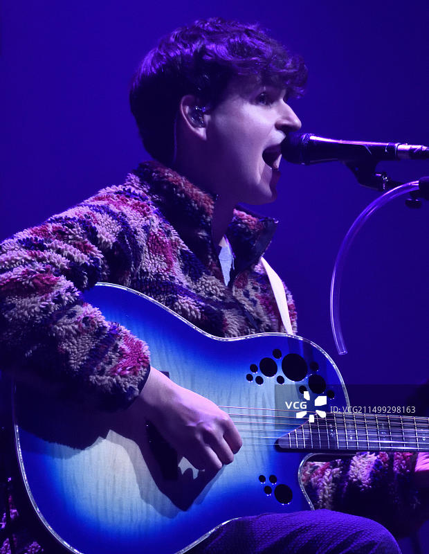 美国另类摇滚乐队Vampire Weekend到访Xcite中心图片素材