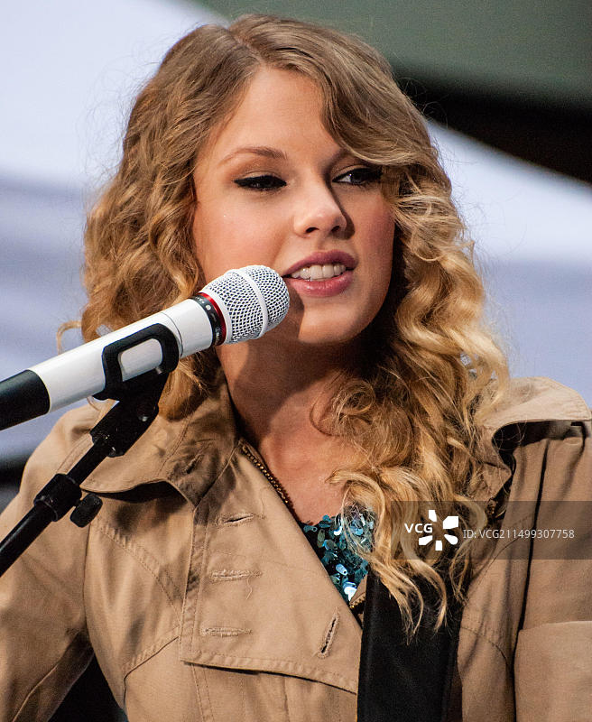 2009年泰勒·斯威夫特纽约演唱会图片素材