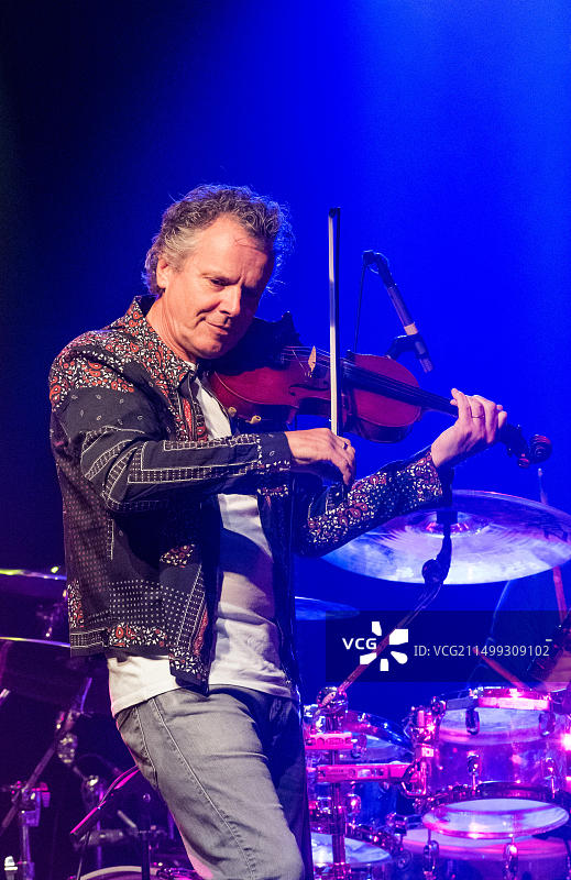 2019年史蒂夫·哈雷和考克尼反叛乐队在Southwell音乐节舞台上图片素材