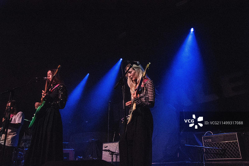 腿部支撑吸入器 - 格拉斯哥巴罗兰 2021年10月10日图片素材