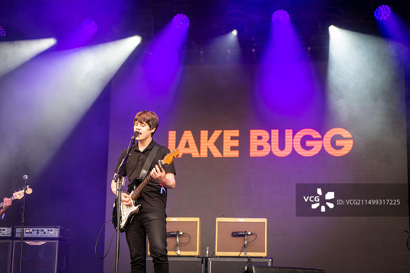 英国赫特福德郡，2021年斯丹顿音乐节上的杰克·巴格图片素材