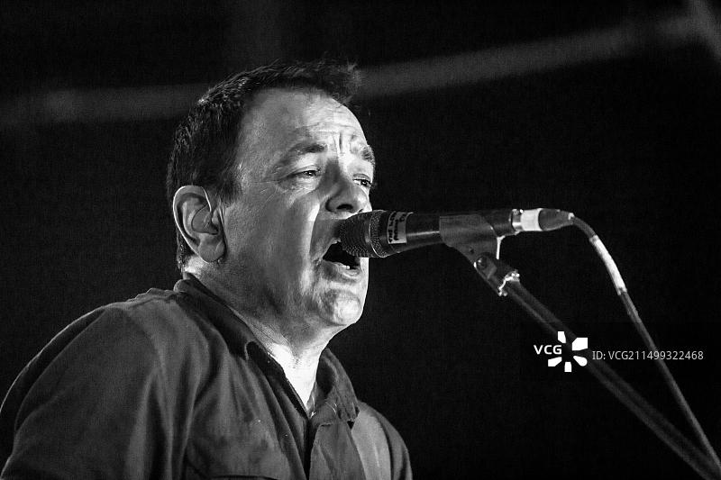 大卫·格吉，The Wedding Present乐队主唱 - 2016年12月9日在洛estoft水族馆现场音乐会图片素材