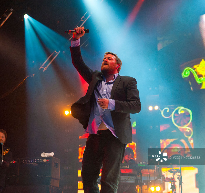 肘乐队主唱盖伊·加维在乔德雷尔班克探索中心演出图片素材