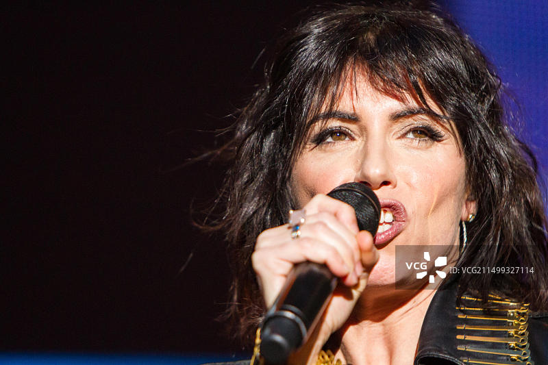 意大利米兰阿萨戈 GIORGIA现场表演图片素材