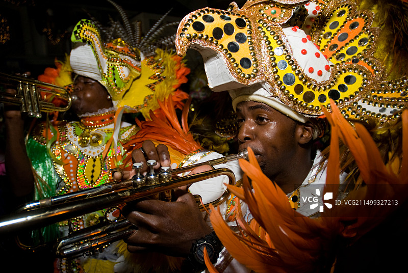 新年狂欢节，新年游行，萨克逊，拿骚，巴哈马图片素材