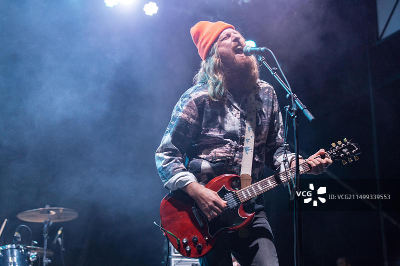 加拿大裔美国音乐人Matt Mays在温哥华Skookum音乐节上演出图片素材